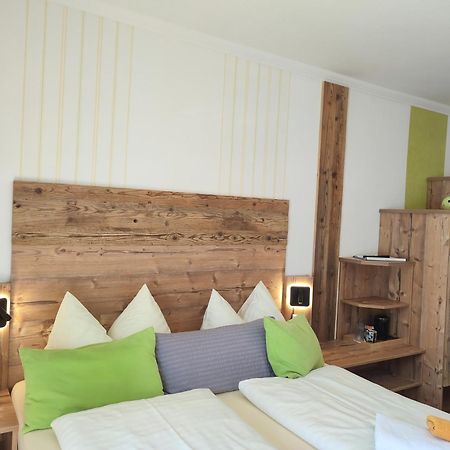 Gasthof Klug Zum Ehrensepp Modriach 外观 照片