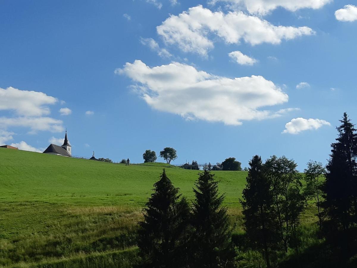 Gasthof Klug Zum Ehrensepp Modriach 外观 照片