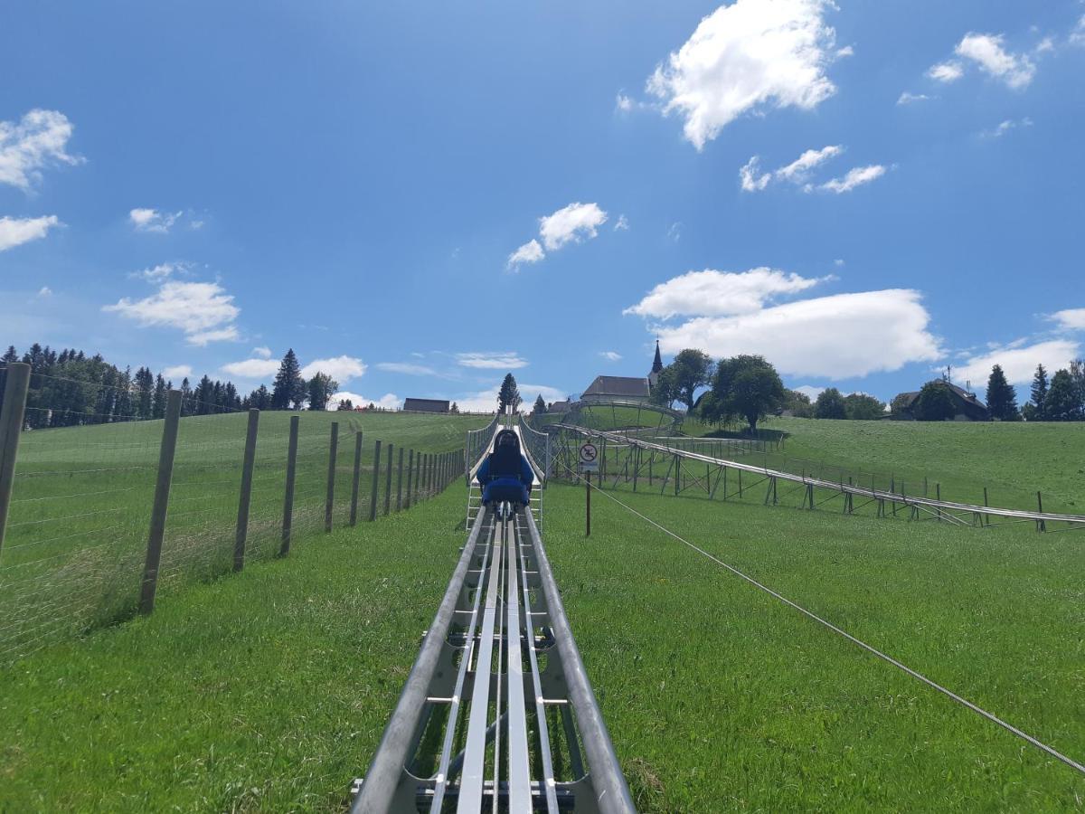 Gasthof Klug Zum Ehrensepp Modriach 外观 照片
