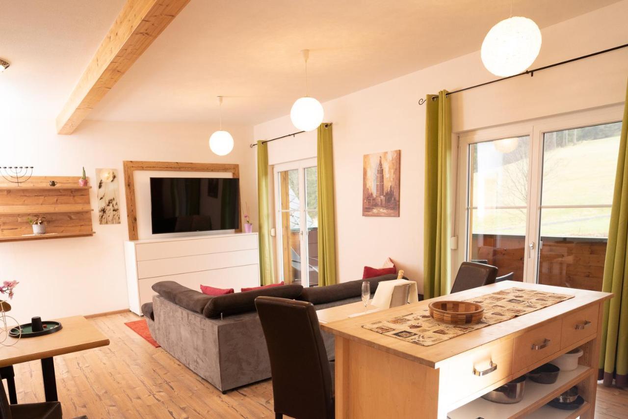 Gasthof Klug Zum Ehrensepp Modriach 外观 照片